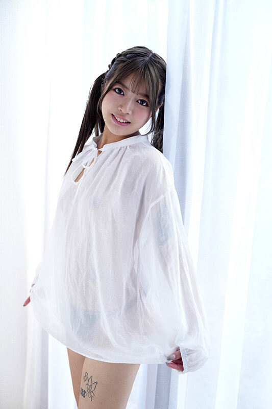 可愛い彼女/白咲麗華のサムネイル画像