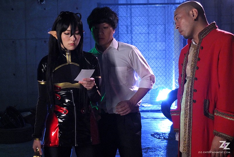 鋼鉄の魔女アンネローゼVS対魔忍アサギ ～2大ヒロイン屈辱のアヘ顔陥落～ 波多野結衣 三原ほのか 佳苗るかのサムネイル画像
