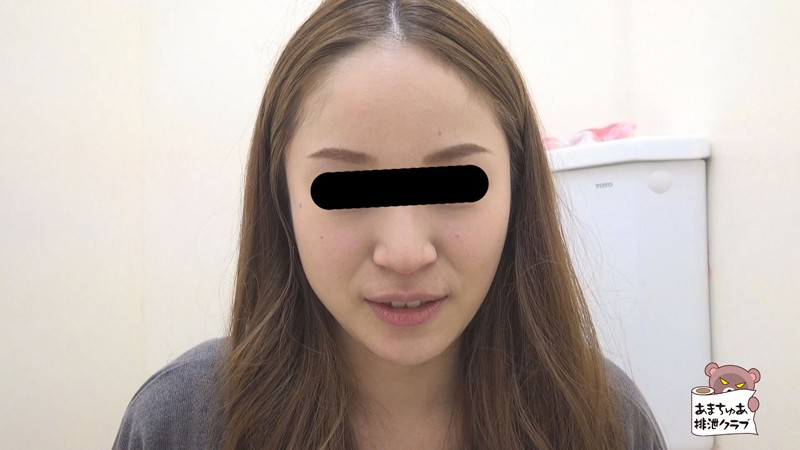 尿道丸見せ放尿 2カメ両開きマ○コのサムネイル画像
