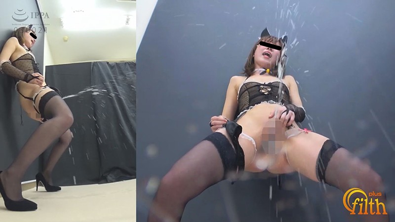 おしっこガマン娘ノ尿道イジリのサムネイル画像
