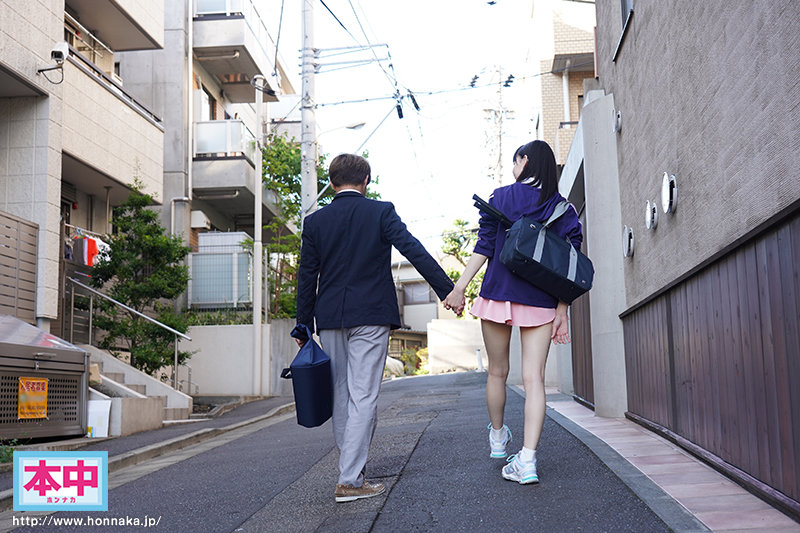部活をサボって男子と初デート初中出し 初めてのナマ中出し 花詠陽菜のサムネイル画像