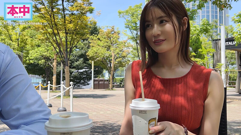 イイナリ上司妻 大嫌いな上司の出張中に倦怠期中の嫁と都内ラブホテルで何度も会って中出しセックスをしている… 藤森里穂のサムネイル画像