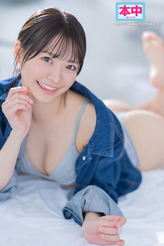はにかみ笑顔かわいい美少女が完全主観であなたを見つめて中出し誘導！至高の【顔面特化】オナニーサポート 東條なつのサムネイル画像