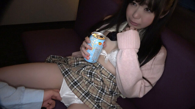 sweet！チャンピオン26 女子校生BEST！ギャルから清純派までおっぱいも大きくて美味しいぞ！ 女子校生・ハメ撮り・素人・美少女・ギャル・制服・巨乳・美乳・パイズリ・舌上射精・ごっくんのサムネイル画像