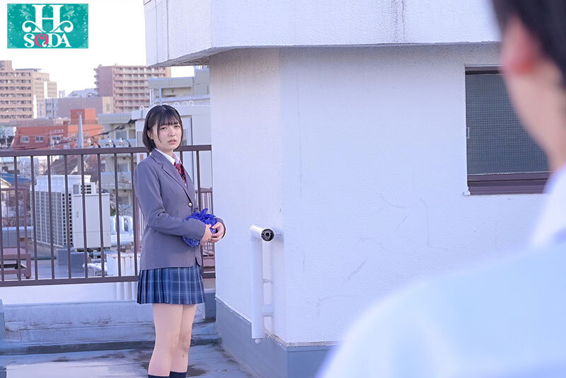 君が告白を手伝ってと言ったあの日を忘れない。両想いだった僕らはすれ違い、別々の男女と付き合い、心から叫んだ。 虹村ゆみのサムネイル画像