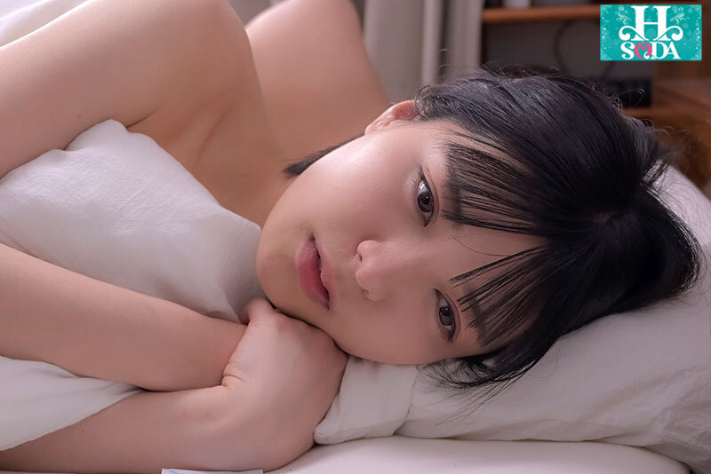 君が告白を手伝ってと言ったあの日を忘れない。両想いだった僕らはすれ違い、別々の男女と付き合い、心から叫んだ。 虹村ゆみのサムネイル画像