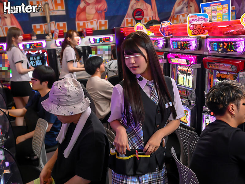 だれとでも定額挿れ放題！パチスロ編 その店は定額制で、遊び放題！挿れ放題！当たりを引けば店内にいる女性、ホールスタッフでもコーヒーレディ…のサムネイル画像
