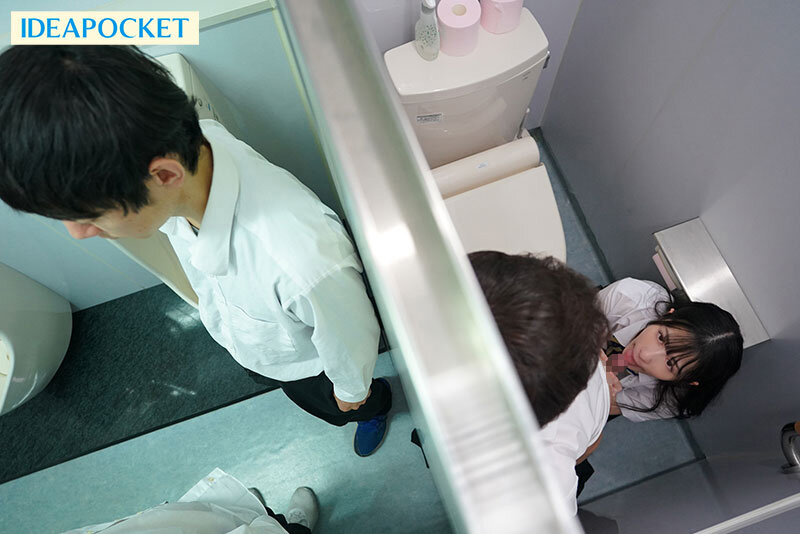 バレたら退学！！でも断れない！！絶対に見つかっちゃいけない学校内で声我慢こっそりFuck 鈴乃ウトのサムネイル画像