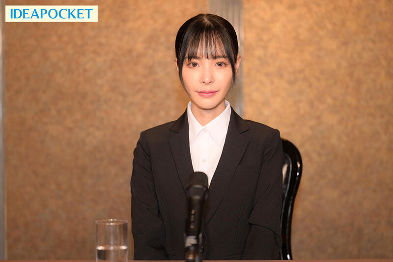 デビューの為…売れる為…服従のアイドルレ×プ輪● 中年オヤジ達に喰い物にされ続けた最期のアイドル 桃乃木かなのサムネイル画像