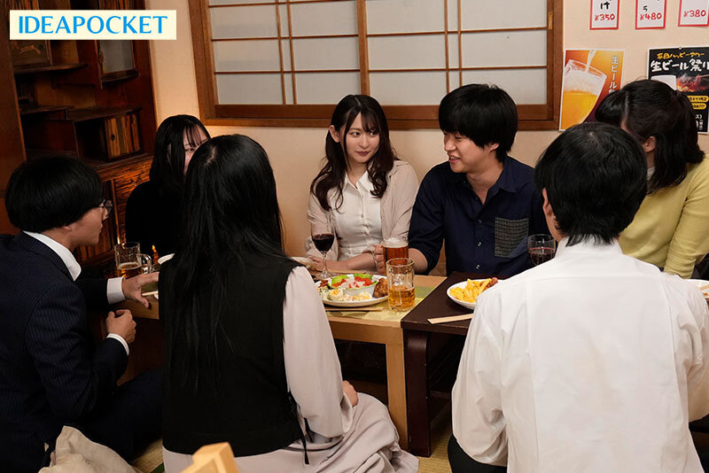 ≪抜群の相性≫媚薬でぶっ飛びイキ。 新婚旦那が不在の3日間…同窓会で元カレ再会…中出し連発キメセクNTR 梓ヒカリのサムネイル画像