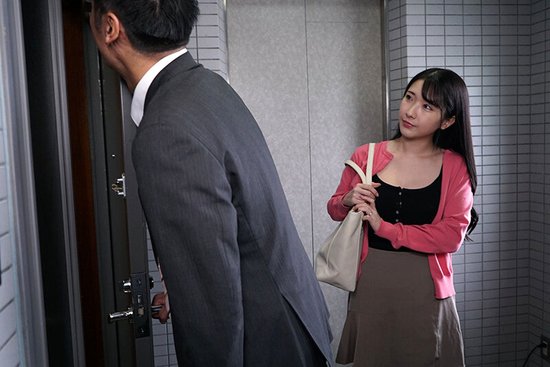 お義兄さん、健二さんのより太くて硬くて大きいです…巨根義兄にねとられた弟の嫁 宮西ひかるのサムネイル画像