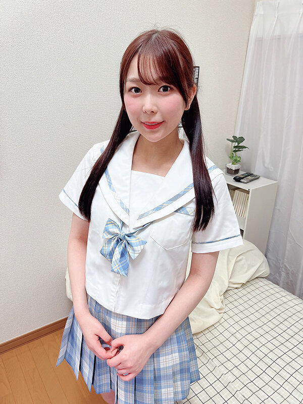 「ねぇおじさん、車で連れてってよ」華奢な色白ボディに薄ピンクの乳首 変態激キモおやじの絶倫肉棒に堕とされる… 久和原せいらのサムネイル画像