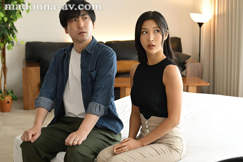 寝取らせ串刺し輪● 愛する妻を深奥まで犯し尽くして下さい―。 水川スミレのサムネイル画像