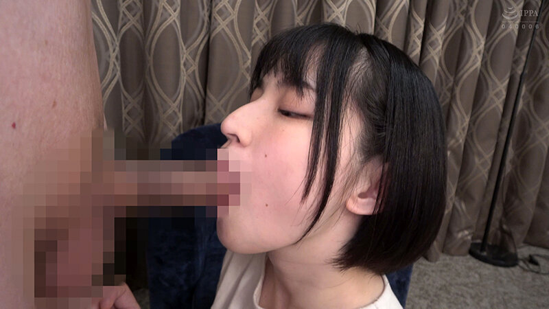 ノーハンドフェラは奴●の証！12 手を使わずにフェラチオする11人の素人娘のサムネイル画像