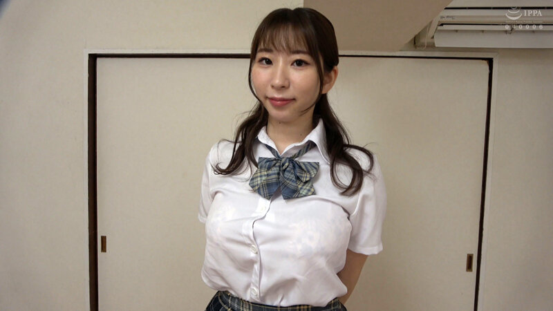 オナサポ！！ 女子○生 着衣で全裸で挑発的ダンス 12のサムネイル画像