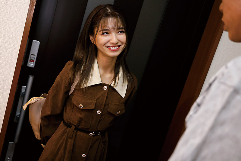 婚約者の父は初恋の先生でした… 倉本すみれのサムネイル画像