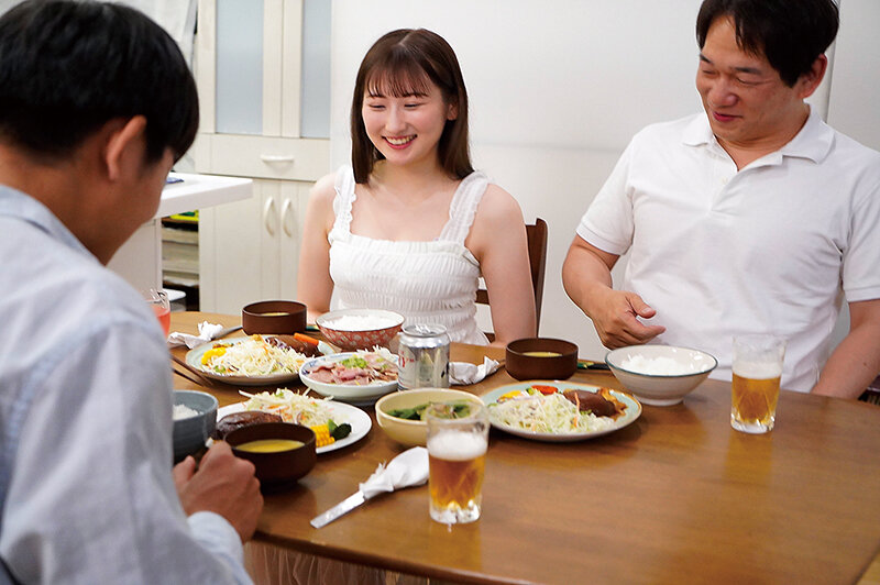 寝取らせ美人妻 変態夫婦の淫靡な企て 末広純のサムネイル画像