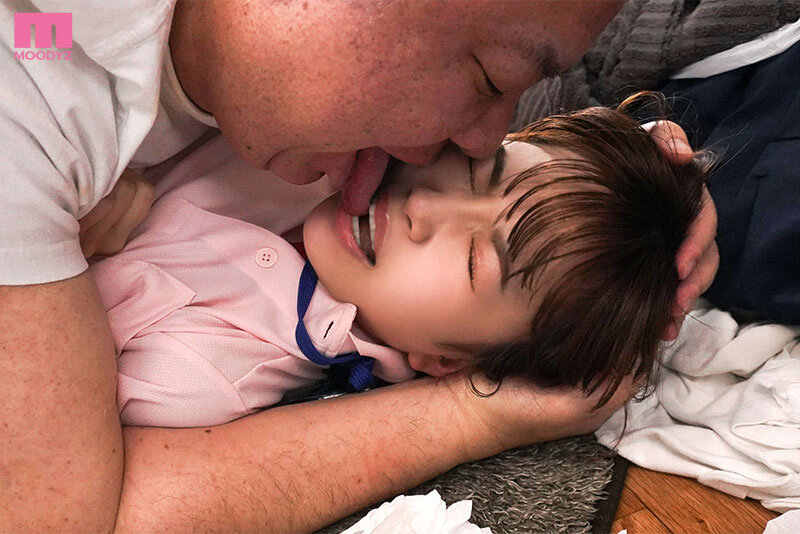 ゴミ部屋に住む引きこもりコドおじが自立支援してくれるボランティア女子大生に恋をした…告白・拒否・襲撃・監禁レ×プ中出し同棲生活 天宮花南のサムネイル画像