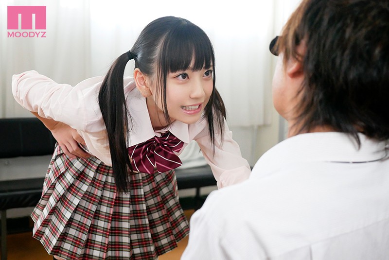 「先生っていつもビンビン超ウケる」 からかい上手の教え子に乳首責められ何度も射精しちゃう僕… 七沢みあのサムネイル画像