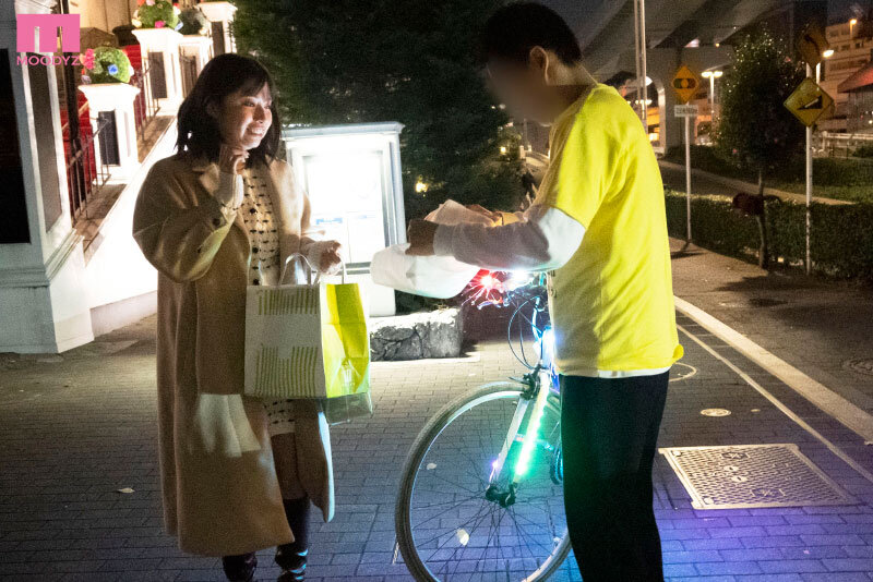 2人っきりでイチャラブ！？ドキドキおめこデート ウチをメロメロに惚れさせたらナマ中出しSEXしたるで！ 石原希望のサムネイル画像