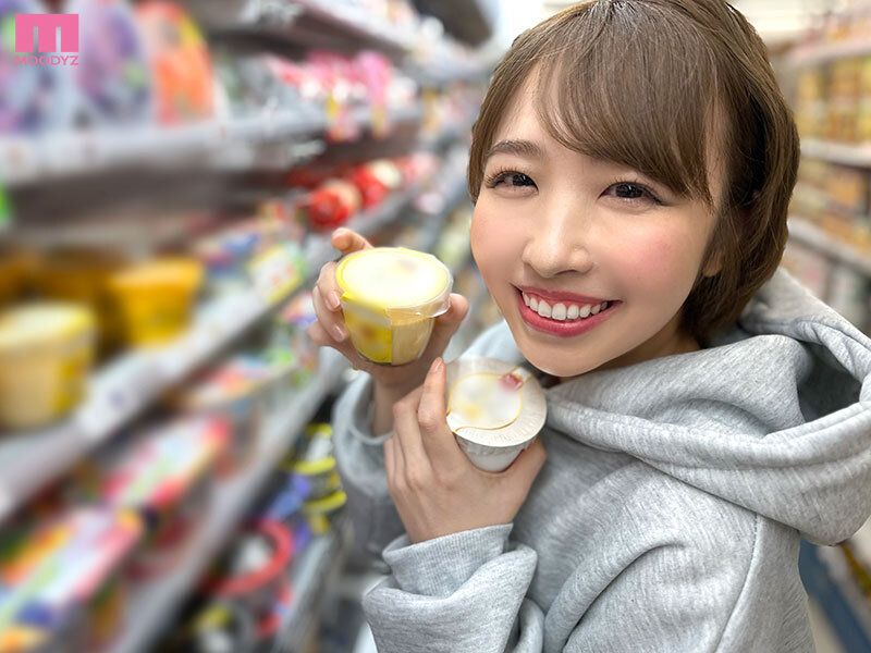 「イクときは絶対りほの前だけですよ…」 ちょっぴり束縛気味な彼女の緩急ヤバすぎギアチェン騎乗位で精子ぶっこ抜かれるズッキュン！年下淫語（敬語ver）＆LOVEたっぷりオナサポ同棲性活 宍戸里帆のサムネイル画像