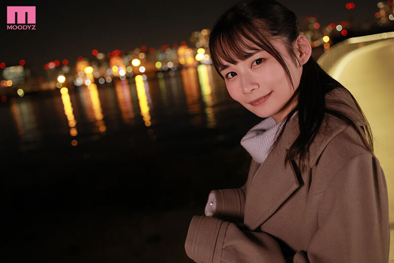 生まれて初めてのお泊りデート 初めて男性と外で手を繋いで、野外でキスして、その後、時を忘れて絡み合う 濃密セックス 宮崎千尋のサムネイル画像