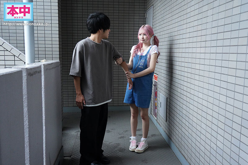 両親が旅行で不在中に近所のメスガキに小遣いあげてつるぺたビキニ着させて無制限中出しOKの乳首責めメンエス嬢にしてやった！！ 松本いちかのサムネイル画像