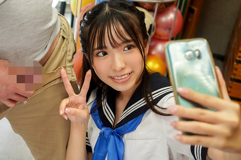 小悪魔挑発美少女 天音ゆいのサムネイル画像