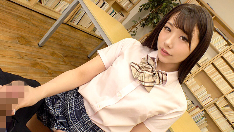小悪魔挑発美少女 尾崎えりかのサムネイル画像