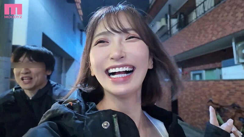 ほろ酔い和花パイ街ブラ竿ハント ドMオタク男子を痴女ロックオン！気が済むまでヌキちぎるまで帰りまセン。飲み歩き爆即ヌキ生ハメ密着25発 美園和花のサムネイル画像