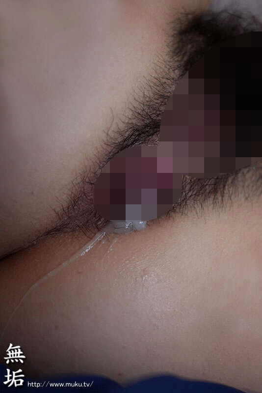 剛毛マン毛の純粋少女 初アナルSEX お尻までびっしり生えた業界一のマン毛フサフサ美少女、満を持してアナル解禁。 東雲あずさのサムネイル画像