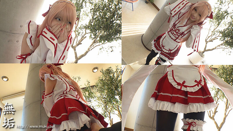 笑顔で肉棒を咥え込むコスプレ美少女と性活着衣フェチ交尾 雫月心桜のサムネイル画像