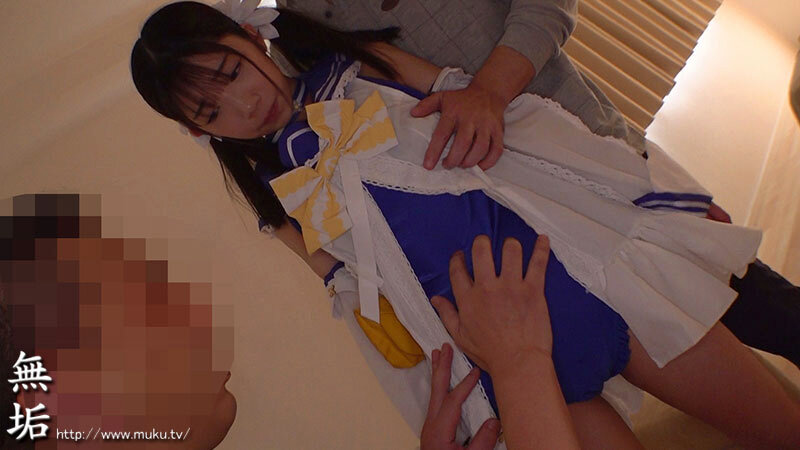 148cm Eカップ。今日も何でも言うこと聞きます。 このコスプレ少女、売り出し中。のサムネイル画像