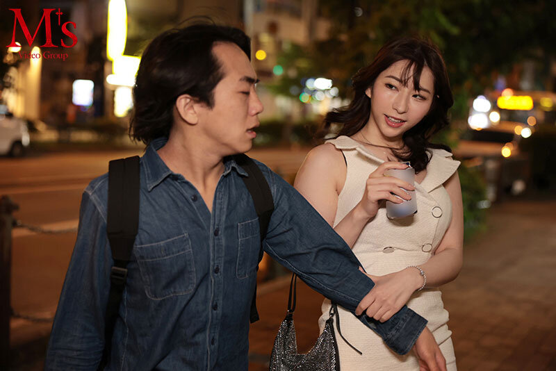 金無し宿無しの僕は性欲がピークに達した独身アラサー酒クズお姉さんに拾われてチ○ポペットとして飼われてます。のサムネイル画像