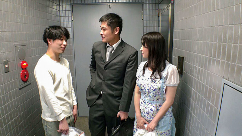 隣家の絶倫妻 毎晩聞こえる喘ぎ声…昼間はマジメそうな奥様なのに… 安野由美のサムネイル画像