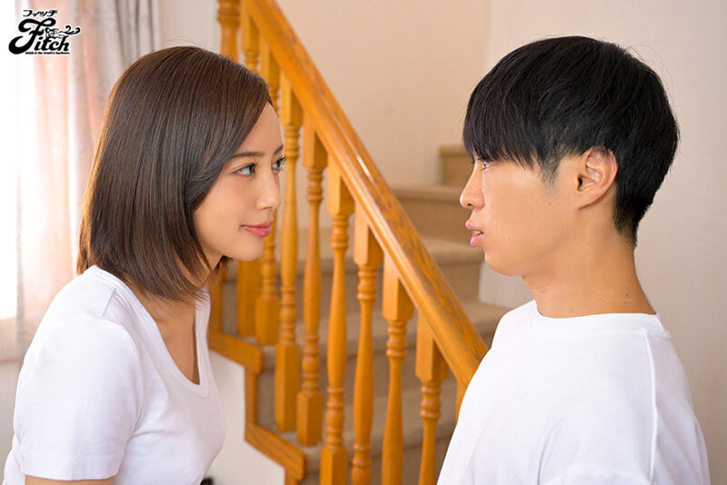 実写版！母さんじゃなきゃダメなんだっ！！1＆2 シリーズ累計22万DL超え！衝撃の「母子相姦」決定版！ 美咲かんなのサムネイル画像