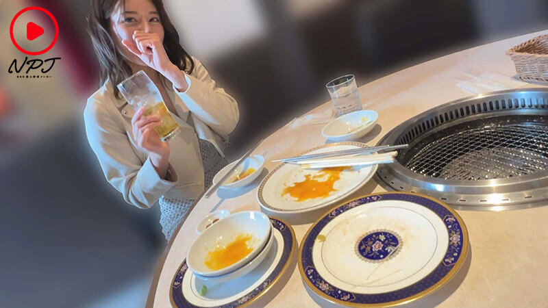 性欲もお酒も強い美人ジムトレ妻は、チートデイにストレス爆発！ 最強筋肉呼んでヤリまくりプロテイン（精子）不足解消しまくり肉食中出しSEX9発のサムネイル画像