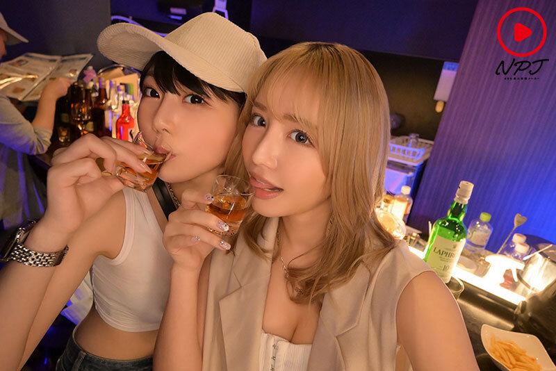 新宿区●丁目レズバーでナンパ 男性興味なし レズ素人娘をチ●ポ堕ちするまで突きまくる！のサムネイル画像