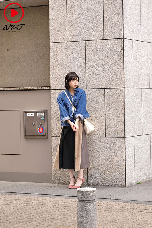 【湧き上がるドM願望】喉奥と膣奥が性感帯。27歳、もうすぐ人妻 背徳のAV出演のサムネイル画像
