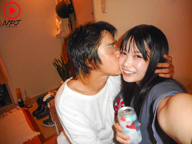当時付き合っていた彼女のすっぴん、裸、SEX、全部晒して勝手に流出 夜、宅飲みから始まって朝1限サボってセックスするだけの大学生実録。狭くて壁が薄いワンルームでノーブラ彼女に性欲だけ求める大学生活。のサムネイル画像