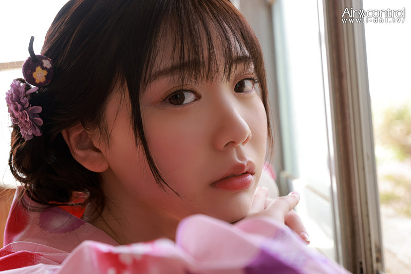 ALL NUDE 石川澪のサムネイル画像