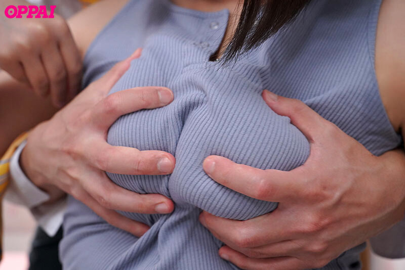 爆乳生徒のノーブラ挑発にのせられたふたりっきりの補習授業Hcupパイズリと豊満BODY騎乗位で挟射とデカ尻中出し睾丸全搾りされた 星明日菜のサムネイル画像