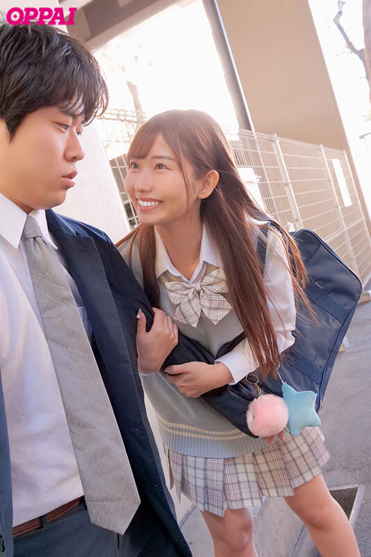 生徒の巨乳に理性を失った僕は放課後ラブホで何度も何度もみゆと中出しセックスしてしまった 逢沢みゆのサムネイル画像