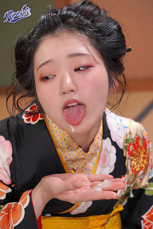 京都で見つけた舞妓さんAVデビュー 花街で予約殺到！笑顔のかわいい舞妓さんが着物を脱ぎすてお座敷でイキまくる！ 賀川かのこのサムネイル画像