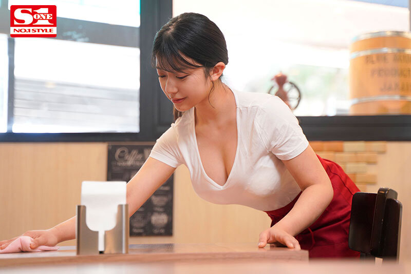終電逃してセクハラ店長とまさかの相部屋に…大嫌いなのに感じ、大嫌いなのに濡れ、大嫌いなのに喘ぎ、大好きな彼氏にウソをついてハメまくってしまった 川越にこのサムネイル画像