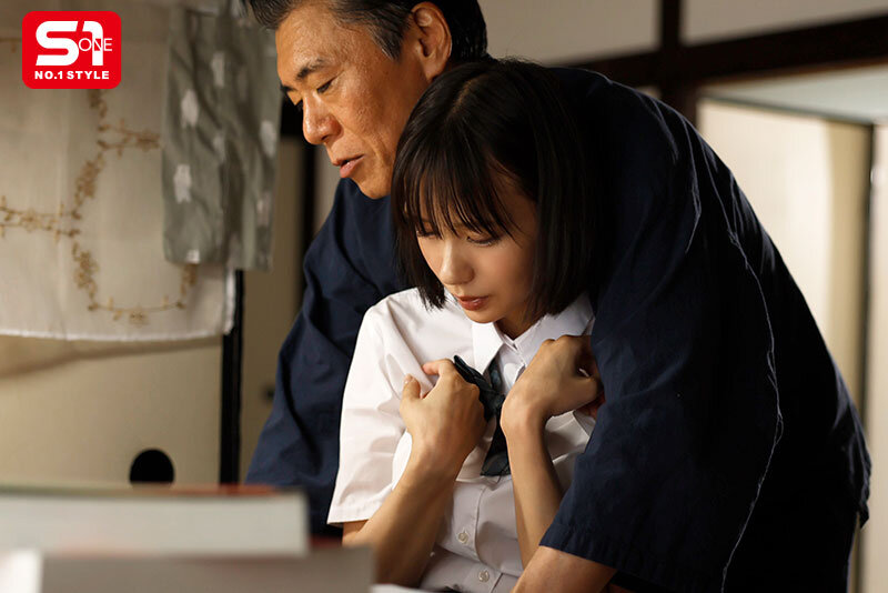 俺に反抗的な嫁の連れ子を薬（※強力媚薬）で無理やり可愛がる。 兒玉七海のサムネイル画像