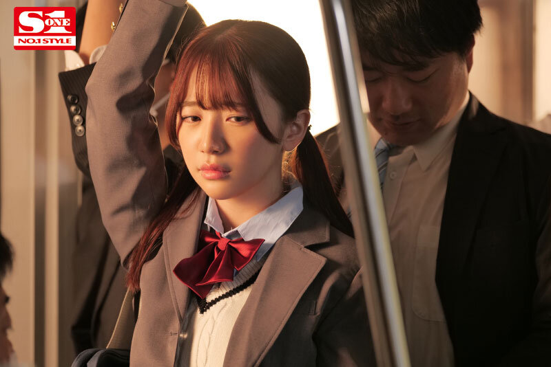 初めてサレた快感が忘れられず電車痴●にハマってしまった女子●生の末路 東雲みれいのサムネイル画像