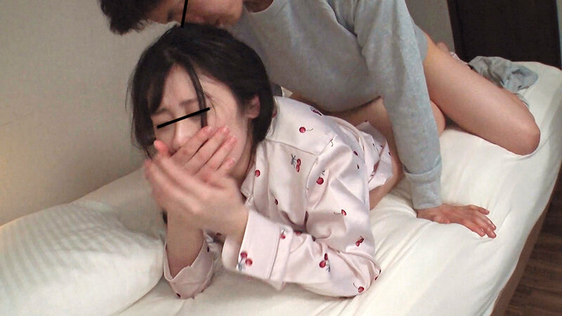お兄ちゃんは彼女と別れてセックスが出来なくなったので、その日から私に悪戯し始め、夜寝てる時は避妊もしないでセックスされる。妹レ●プのサムネイル画像