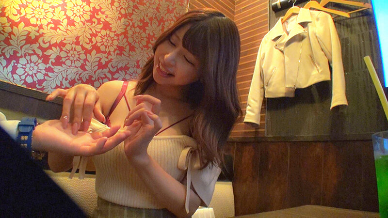 「ここで舐めるの？」リスキーエリアでチ●ポどちゃ嬲り パパ活ペロフェッショナルなJcup司法書士みうさん精子10発搾取 有岡みうのサムネイル画像