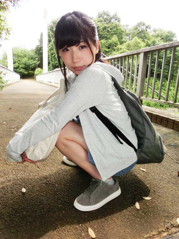 異常変態少女敏感狂いのサムネイル画像